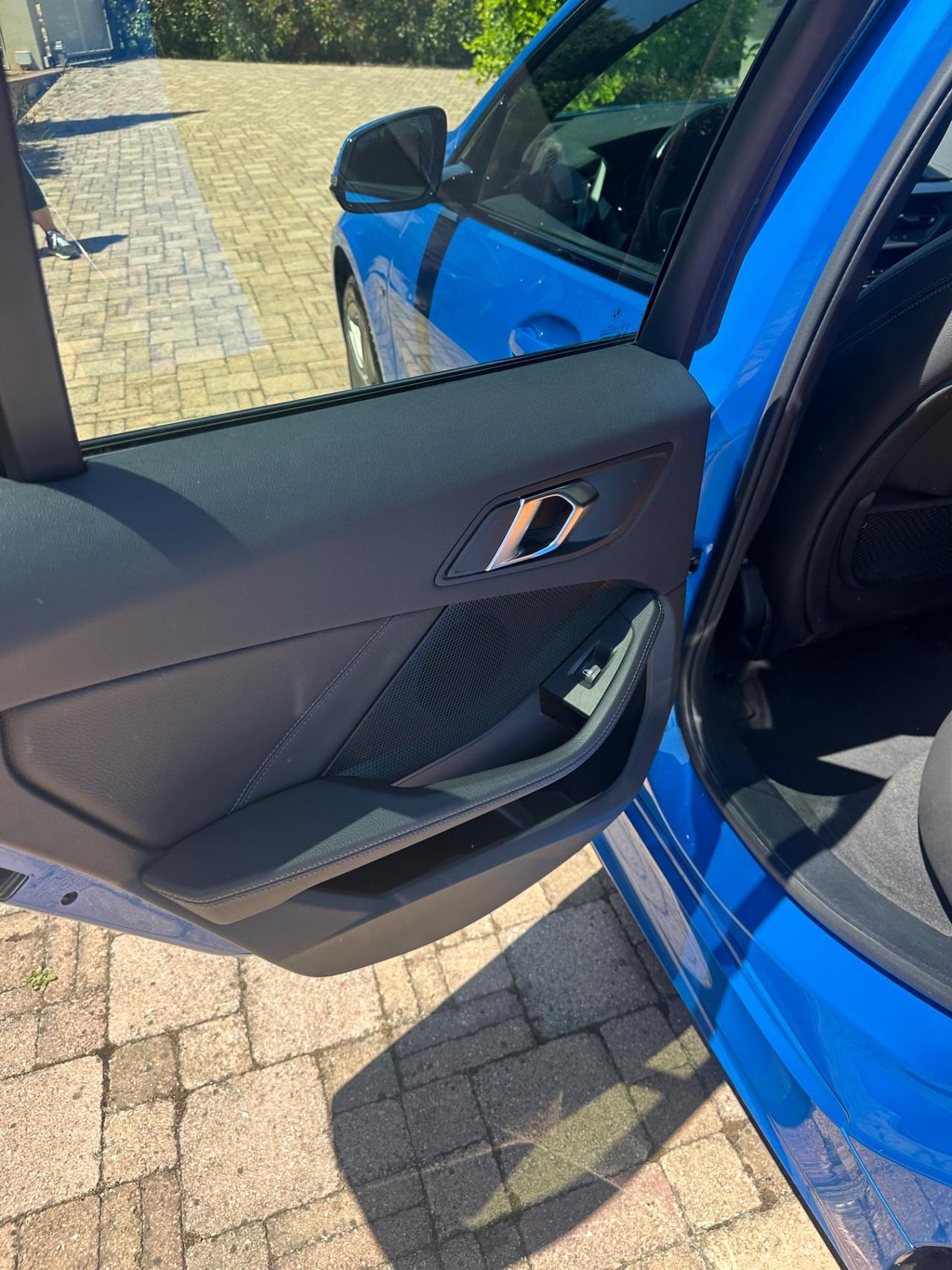 Bmw 116 116d 5p. Msport