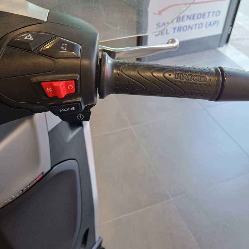 Piaggio Beverly 300 S - 2023