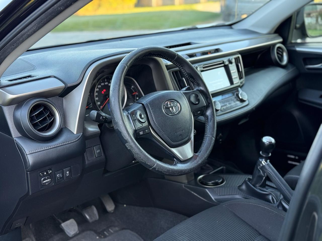 TOYOTA RAV4 2015 2.0 124cv D-4D 2WD Style