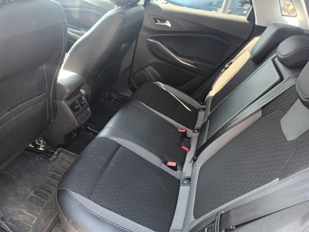 Opel Grandland X 1.5 diesel Ecotec Start&Stop aut. Design Line