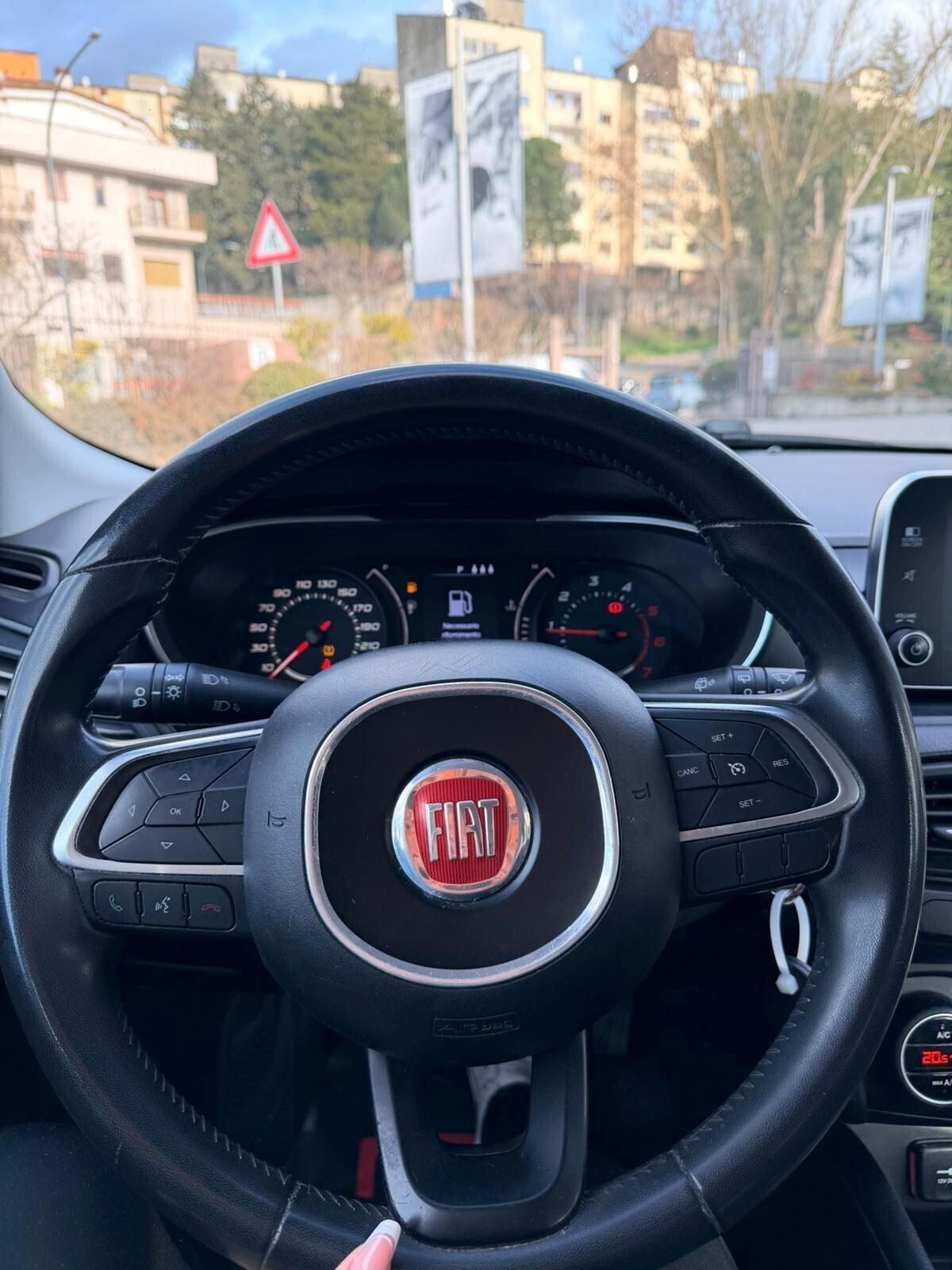 FIAT Tipo 1.6 Mjt S&S SW DCT Lounge 2018