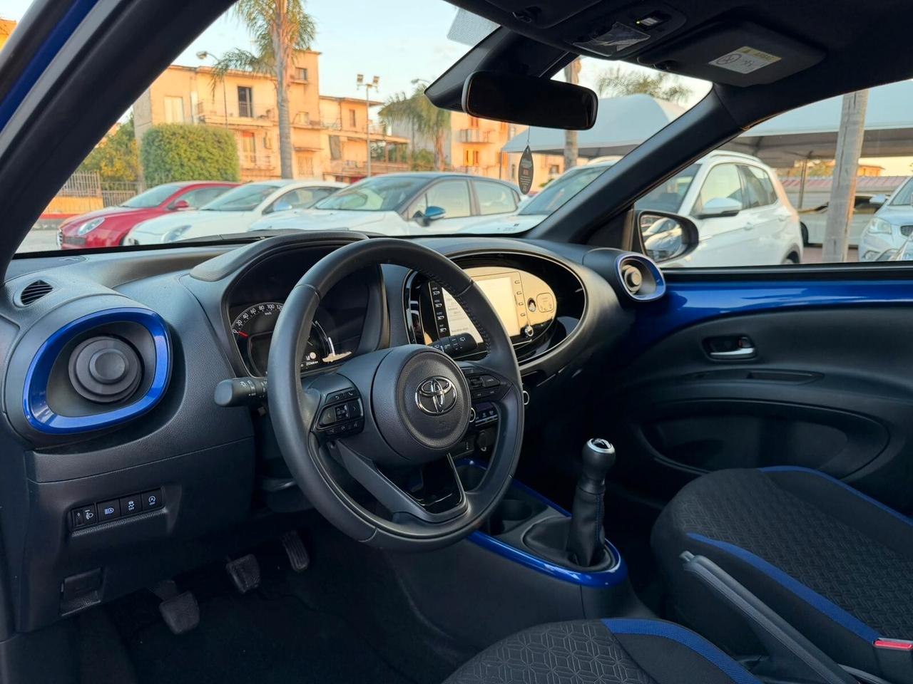 Toyota Aygo X 1.0 VVT-i 72 CV 5 porte Lounge Air