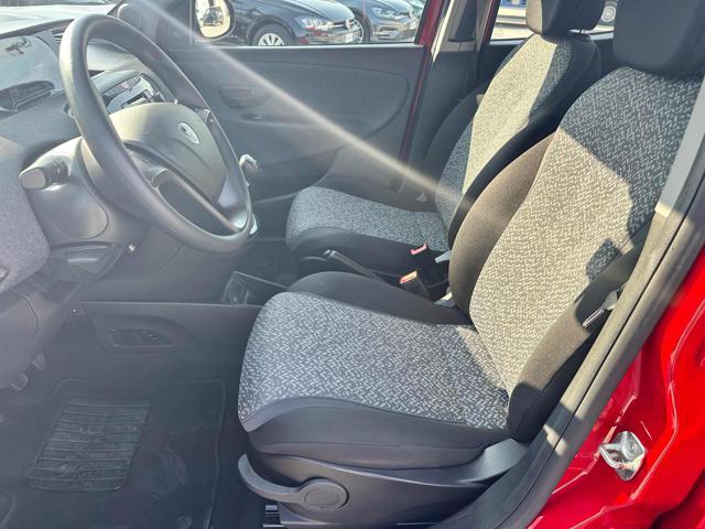 LANCIA Ypsilon 1.0 FireFly 5 porte S&S Hybrid Ecochic Silver