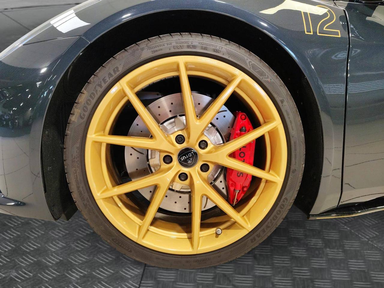 Lotus Emira 2.0 First Edition 365cv