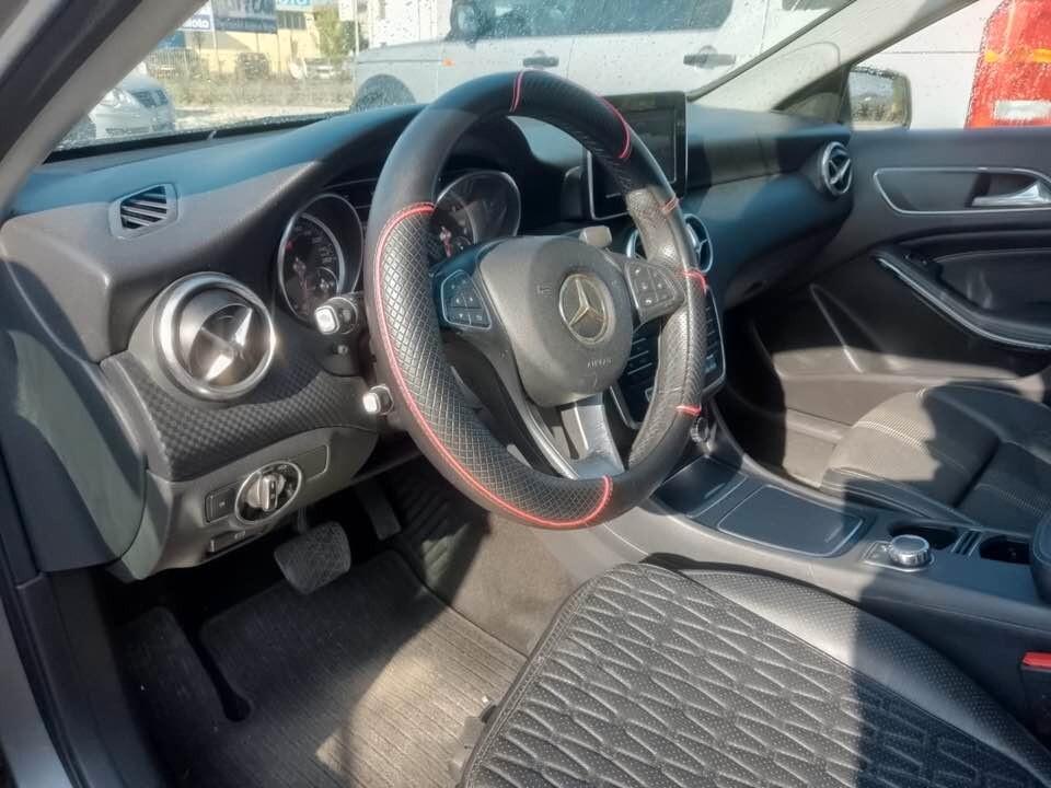 Mercedes-benz A 180 d Automatic Premium