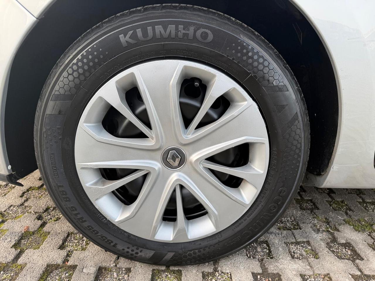 Renault Clio 1.2 75CV 5 porte Zen-06/2016