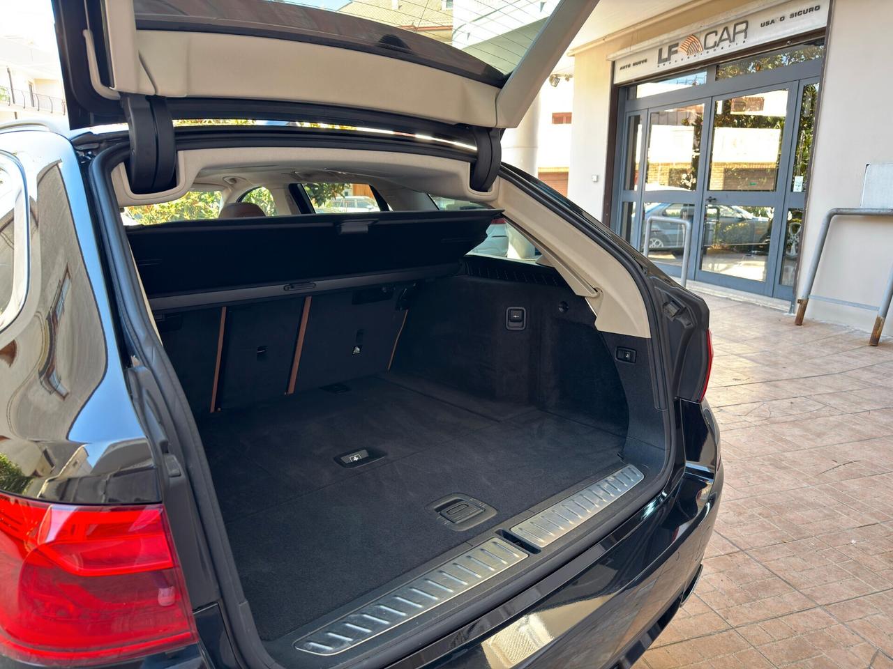 Bmw 540d xDrive Touring 320 cv