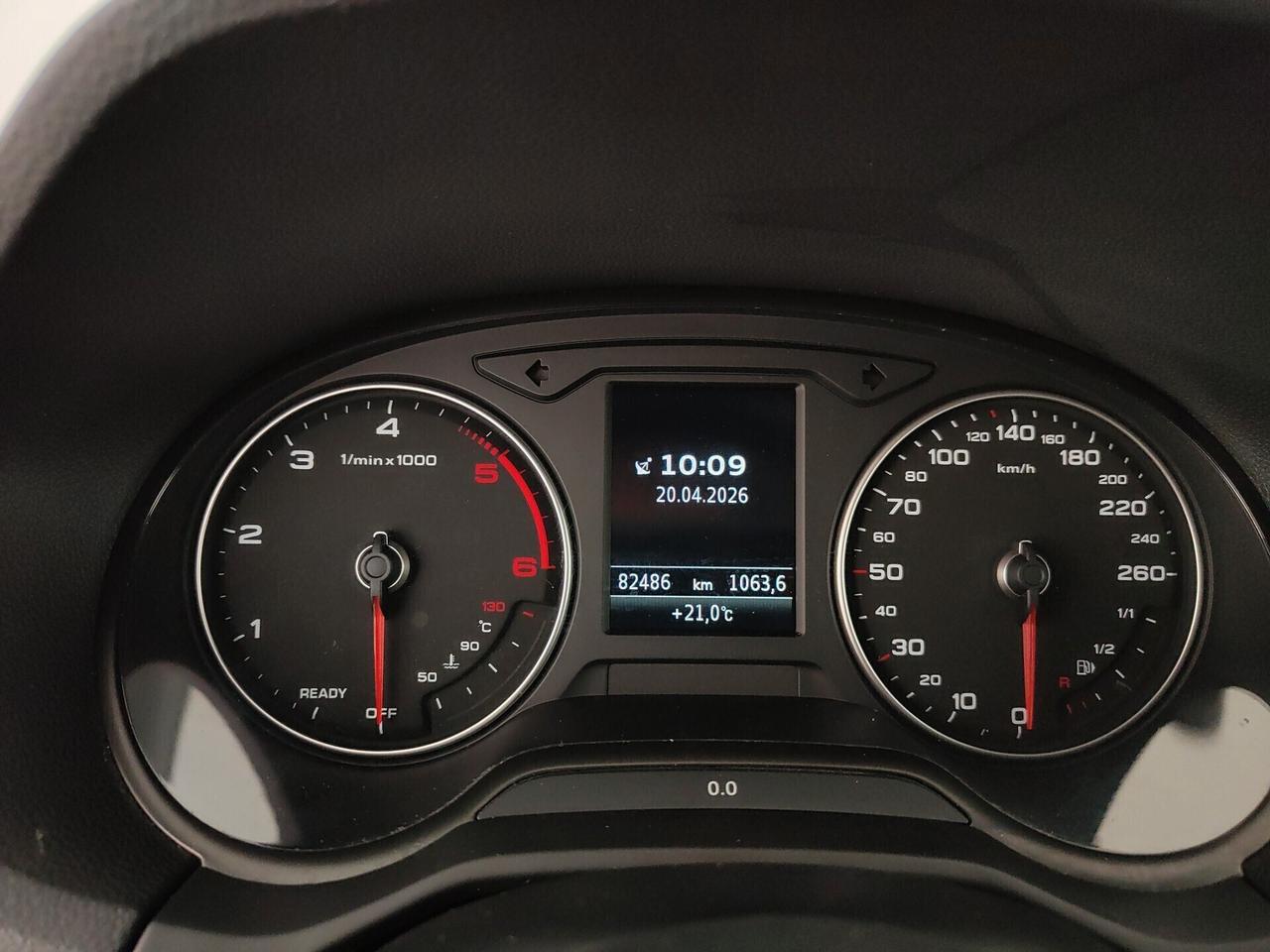 Audi Q2 35 TDI S tronic Business