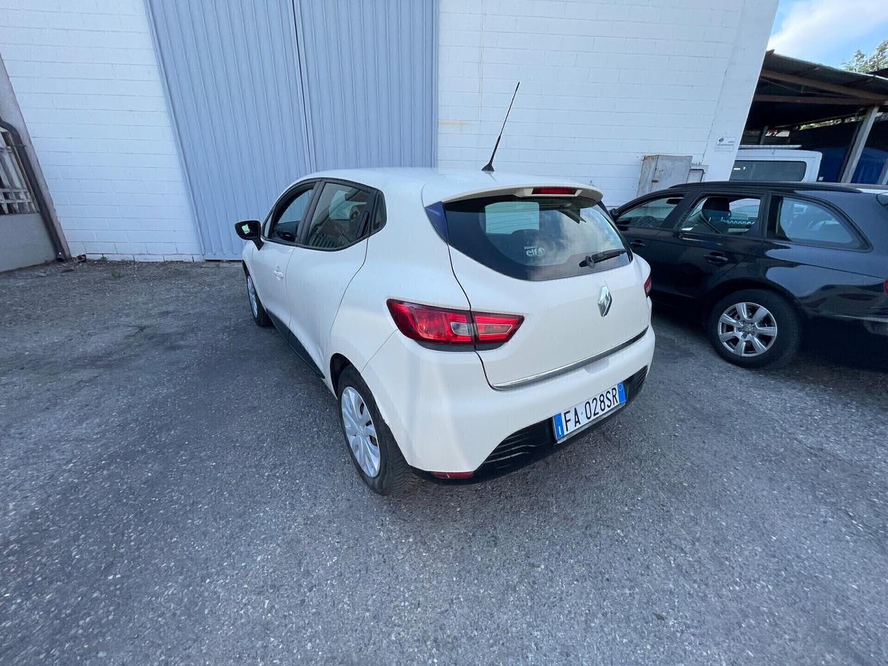 Renault Clio 1.2 75CV GPL 5 porte Wave