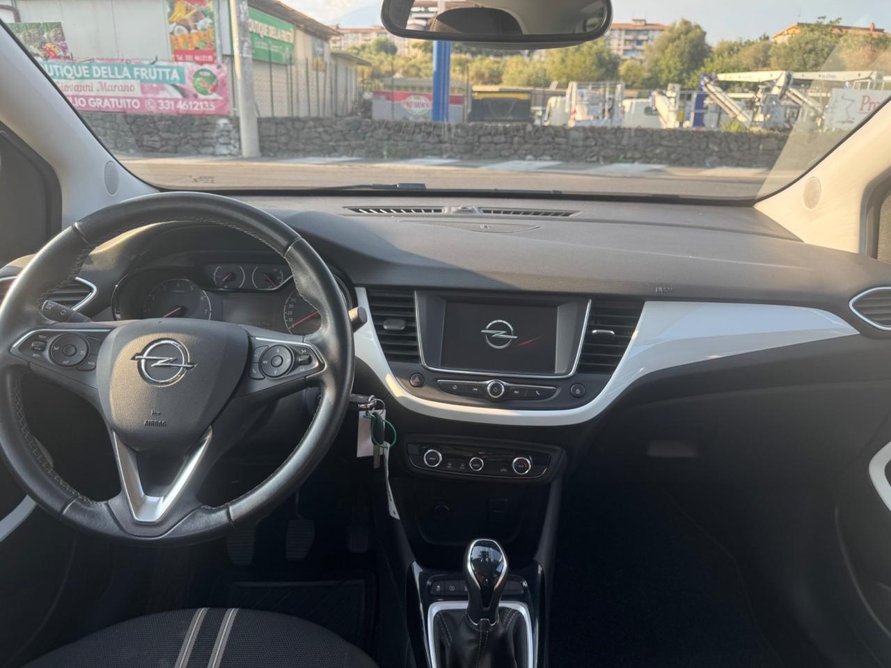 Opel Crossland 1.2 Turbo 12V 110 CV Start&Stop Design & Tech