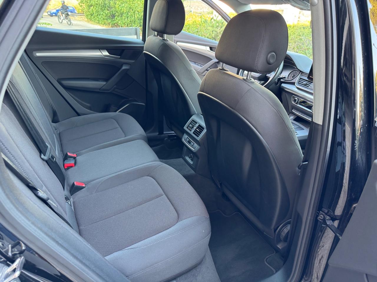 Audi Q5 2.0 TDI QUATTRO-SOLO 63.000 KM- 2020