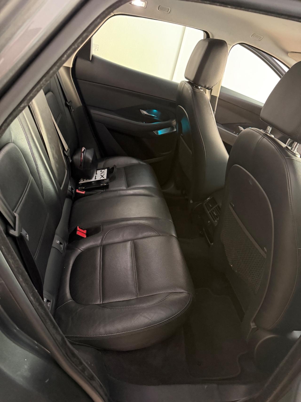Jaguar E-Pace 2.0D 150 CV AWD R-Dynamic S