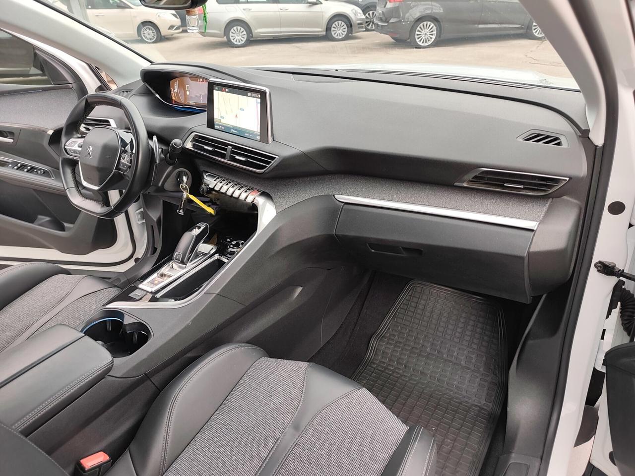 Peugeot 5008 1.5 BlueHDi 130cv 7 POSTI