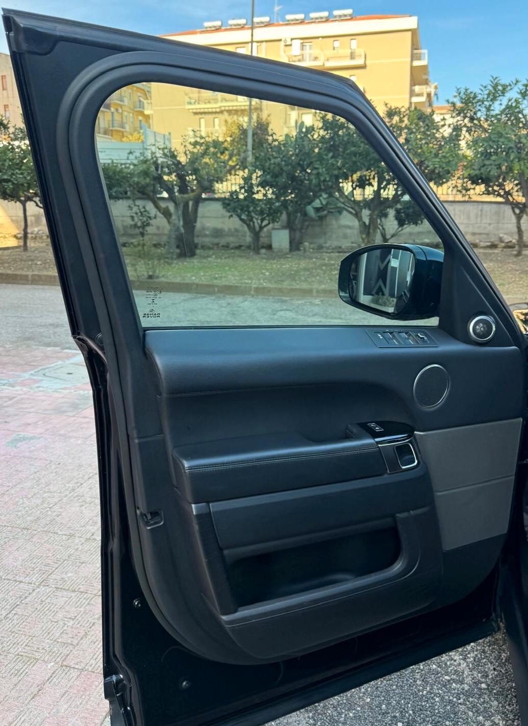 RANGE ROVER SPORT 3.0 TD HSE TETTO Panoramico E GANCIO