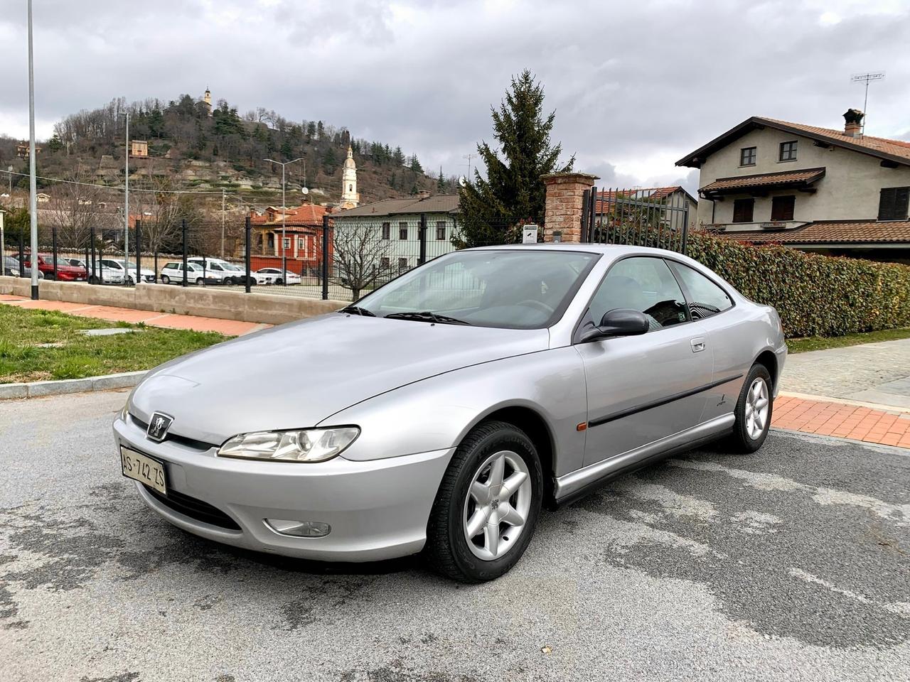 Peugeot 406 2.0i 16V Coupé