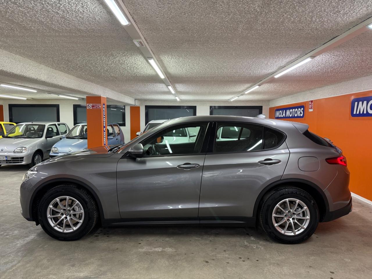 Alfa Romeo Stelvio 2.2 Turbodiesel 160 CV AT8 RWD Business
