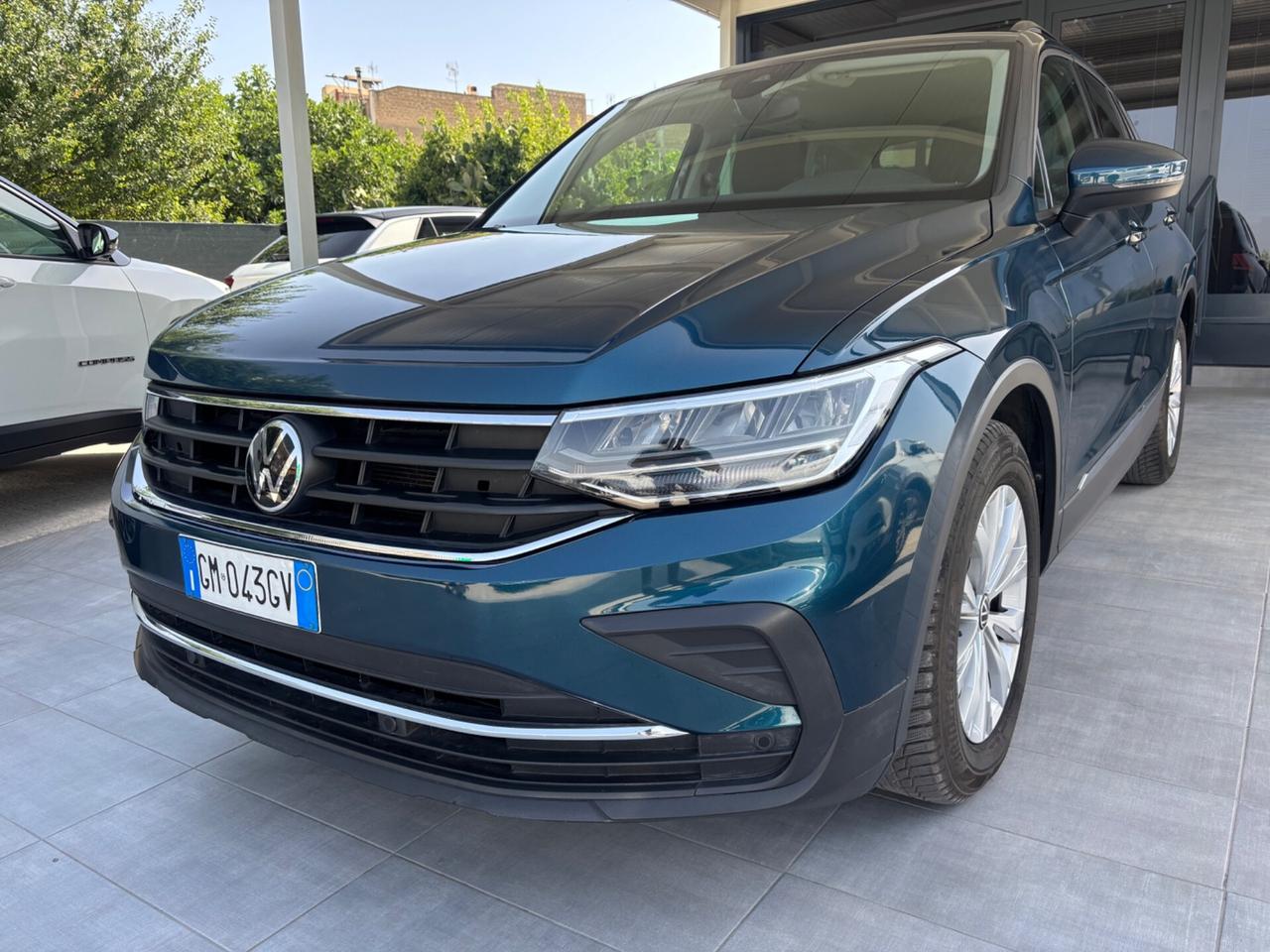 Volkswagen Tiguan 2.0 TDI 150 CV SCR DSG R-Line