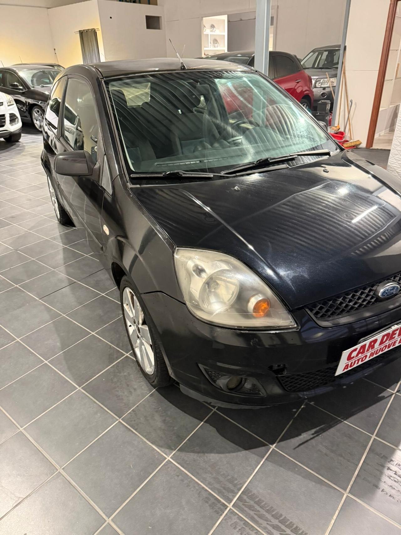 Ford Fiesta 1.2 GPL - NEOPATENTATI
