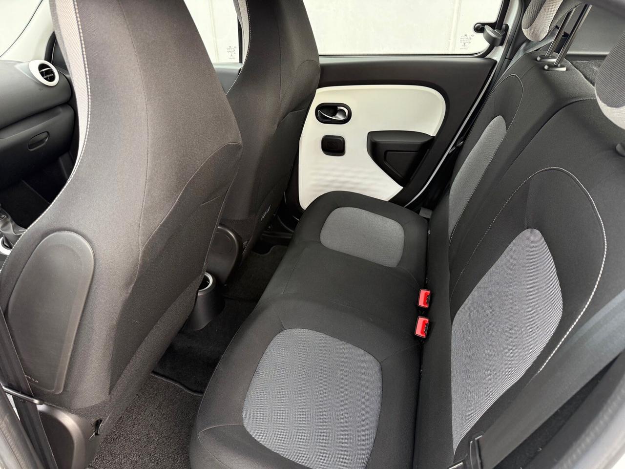 Renault Twingo SCe 65 CV Zen