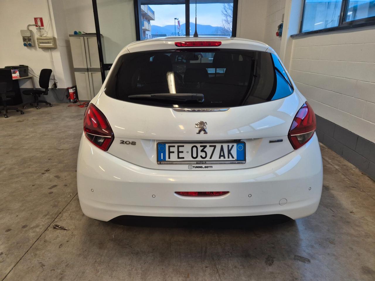 Peugeot 208 BlueHDi 100 5 porte GT Line PERFETTA