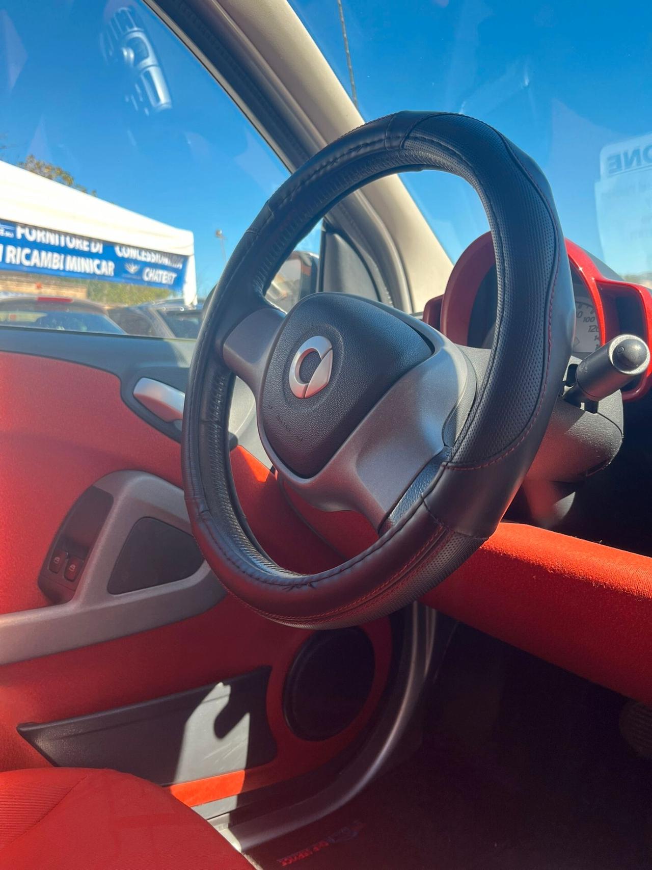 Smart ForTwo 800 33 kW coupé pure cdi