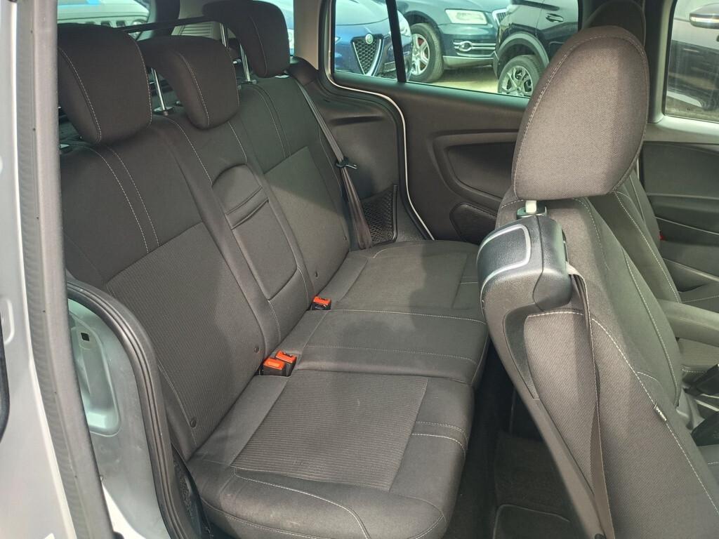 Ford B-Max 1.5 TDCi 75 CV Titanium Autocarro N1