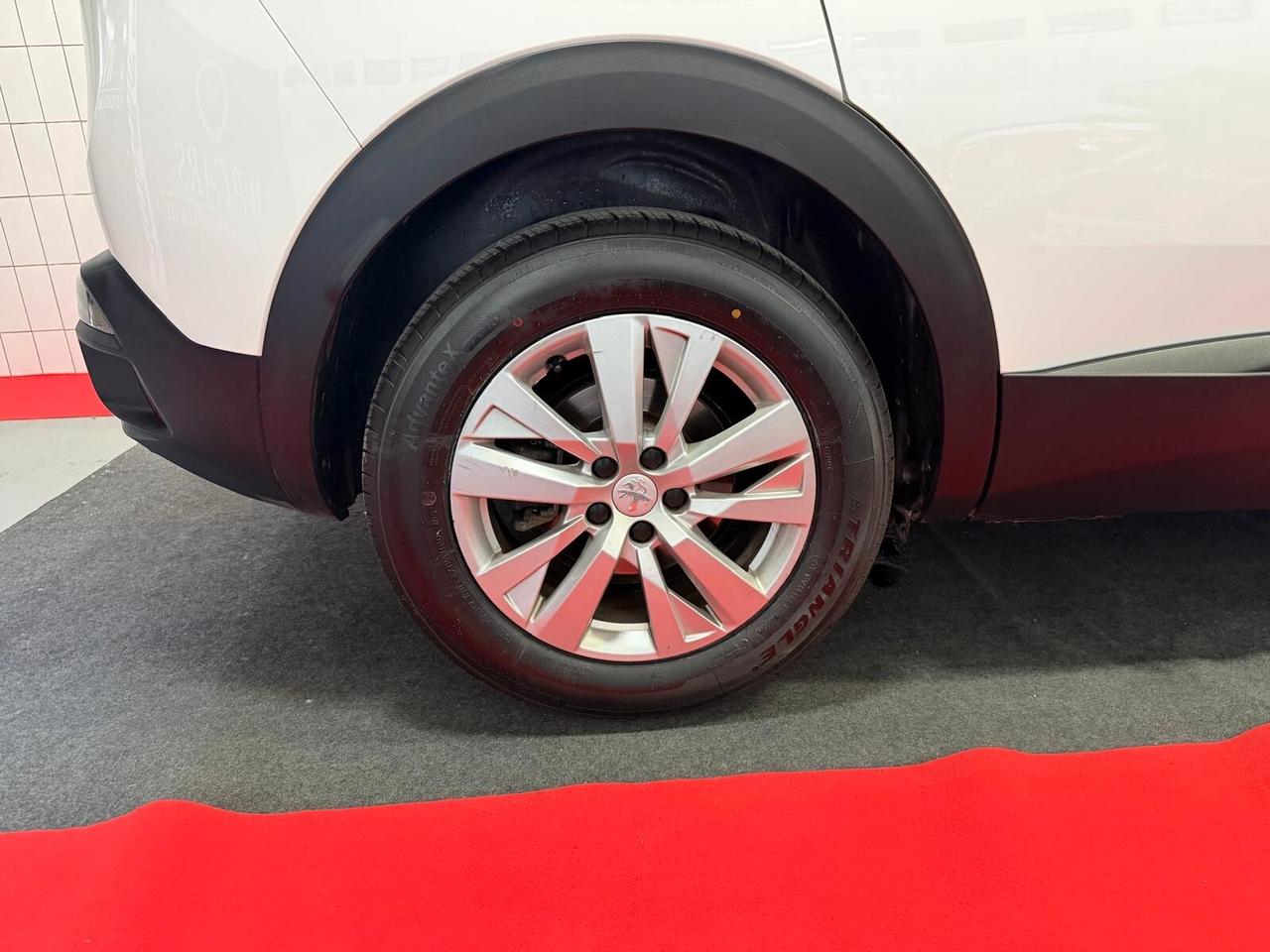 Peugeot 3008 BlueHDi 130 S&S Allure