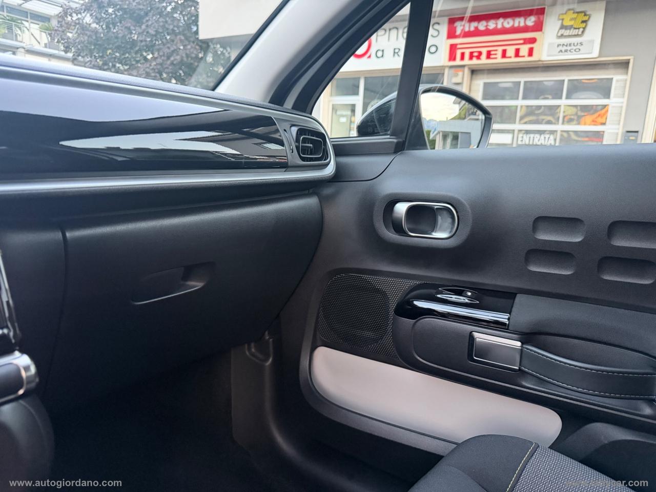 CITROEN C3 PureTech 83 S&S Shine