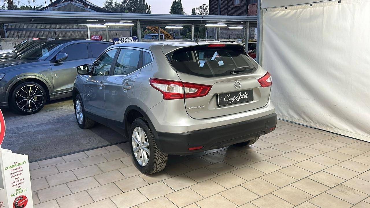 Nissan Qashqai 1.6 dCi 4WD Visia 2015 Perfetta