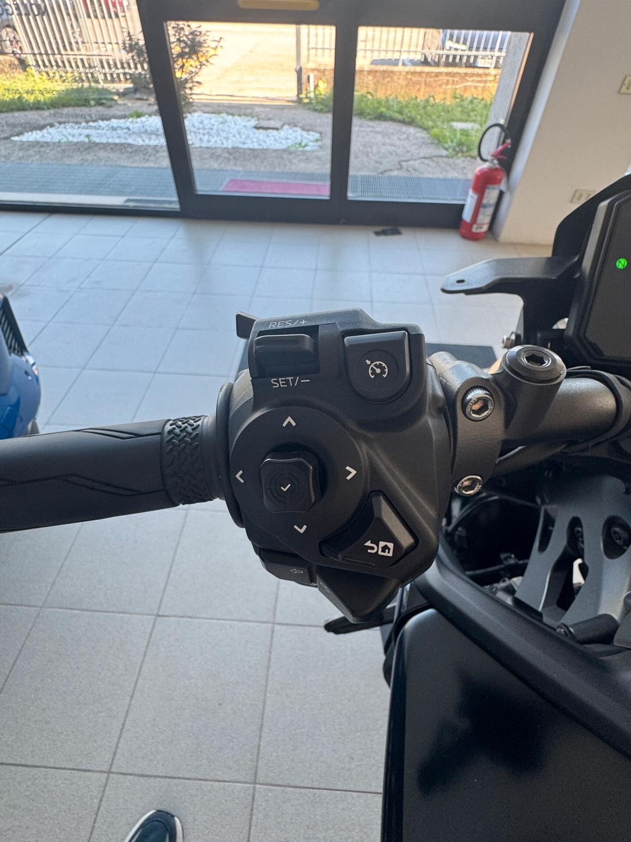 Yamaha MT-09 Y-AMT