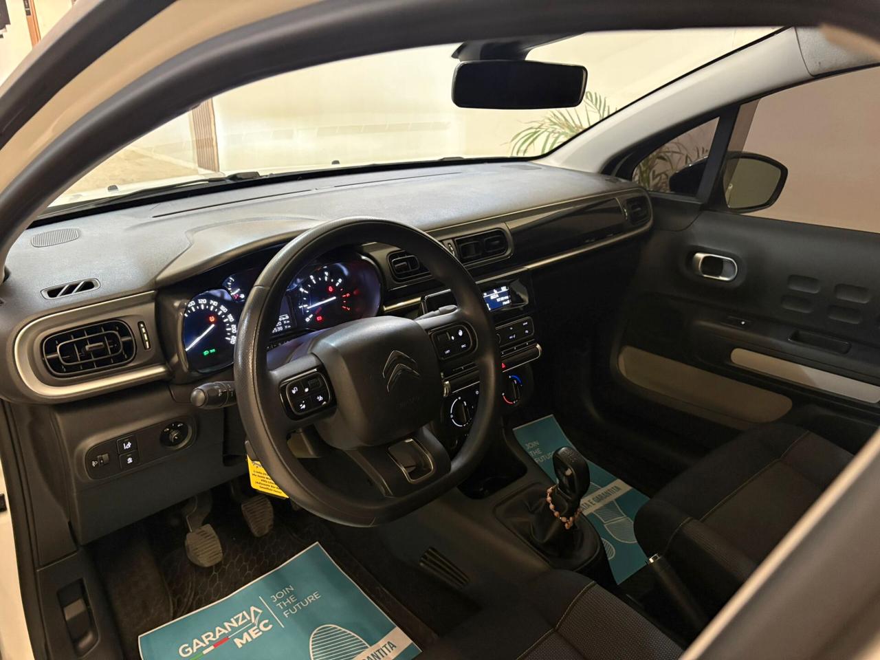 Citroen C3 1600cc BlueHDi 75cv Allestimento Shine