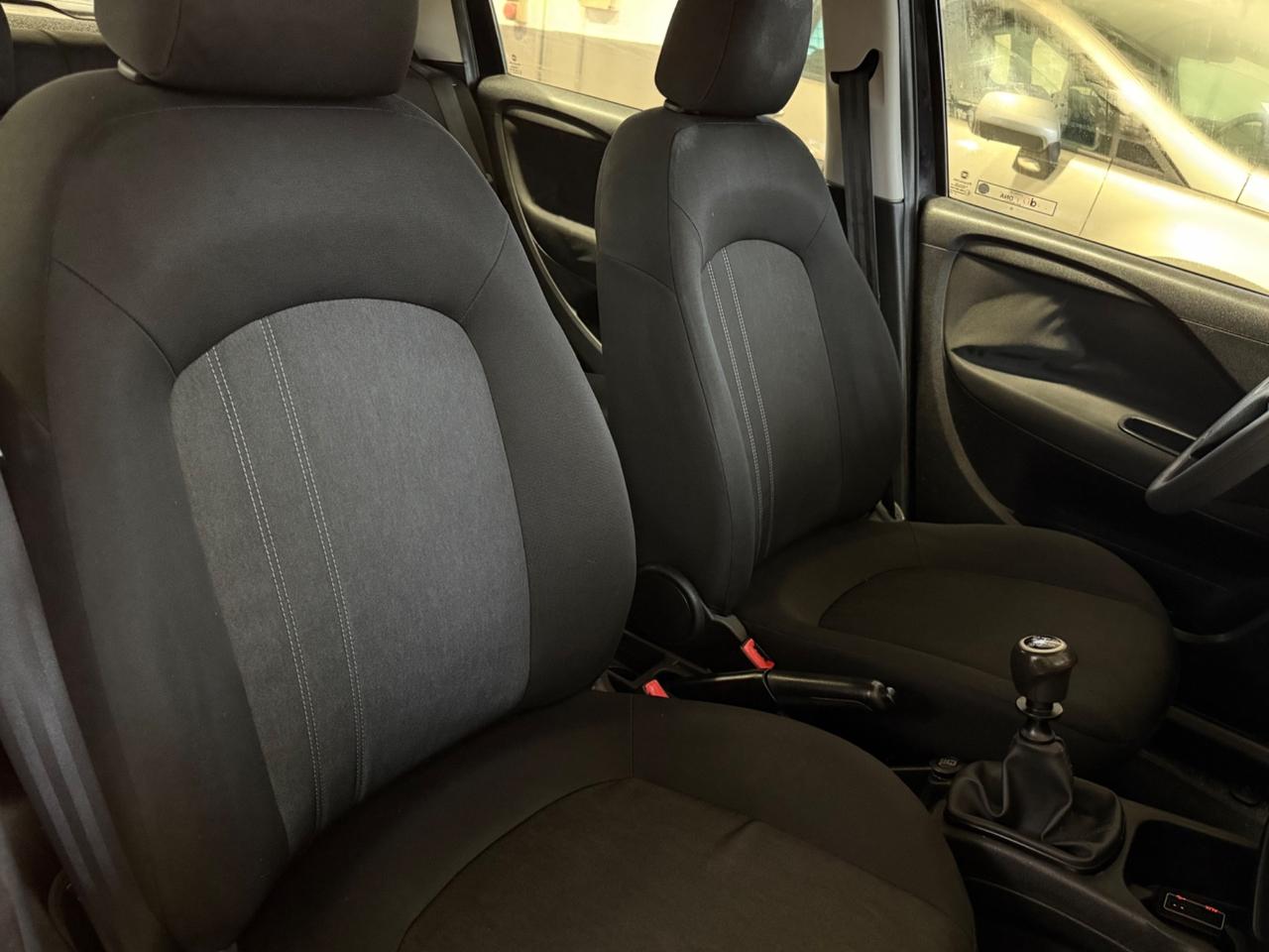 Fiat Punto 1.4 8V 5 porte Easypower Street