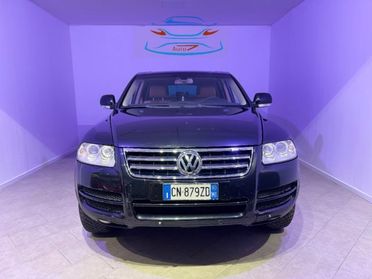 VOLKSWAGEN Touareg 2.5 R5 TDI