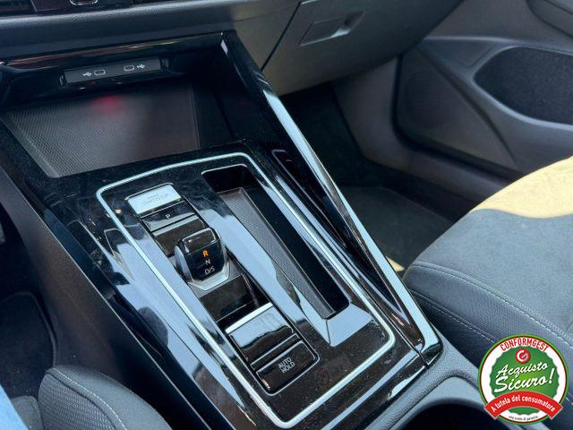 VOLKSWAGEN Golf 1.4 TSI eHYBRID DSG Style PLUG-IN