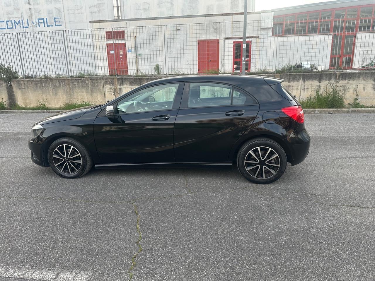 Mercedes-benz A 160 CDI BlueEFFICIENCY Executive