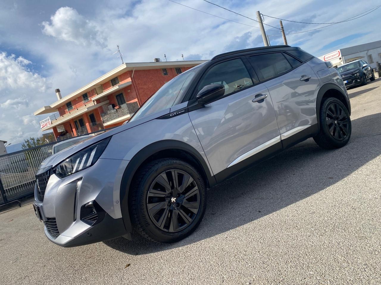 Peugeot 2008 1.5 BlueHDi 130cv S&S EAT8 GT Line