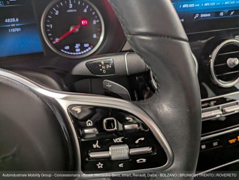 Mercedes-Benz GLC 220 D 4MATIC SPORT AUTOMATIC
