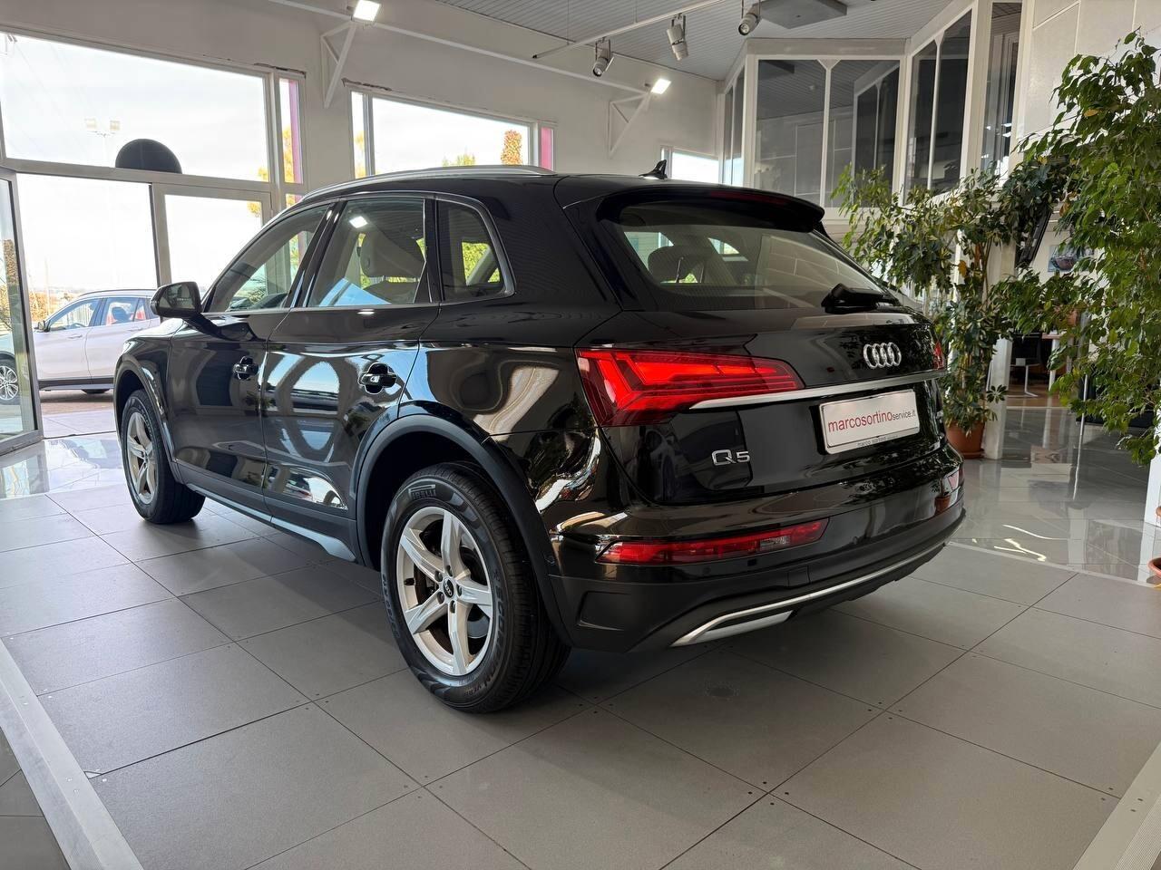 Audi Q5 40 TDI 204 CV quattro S-tronic Business Advanced