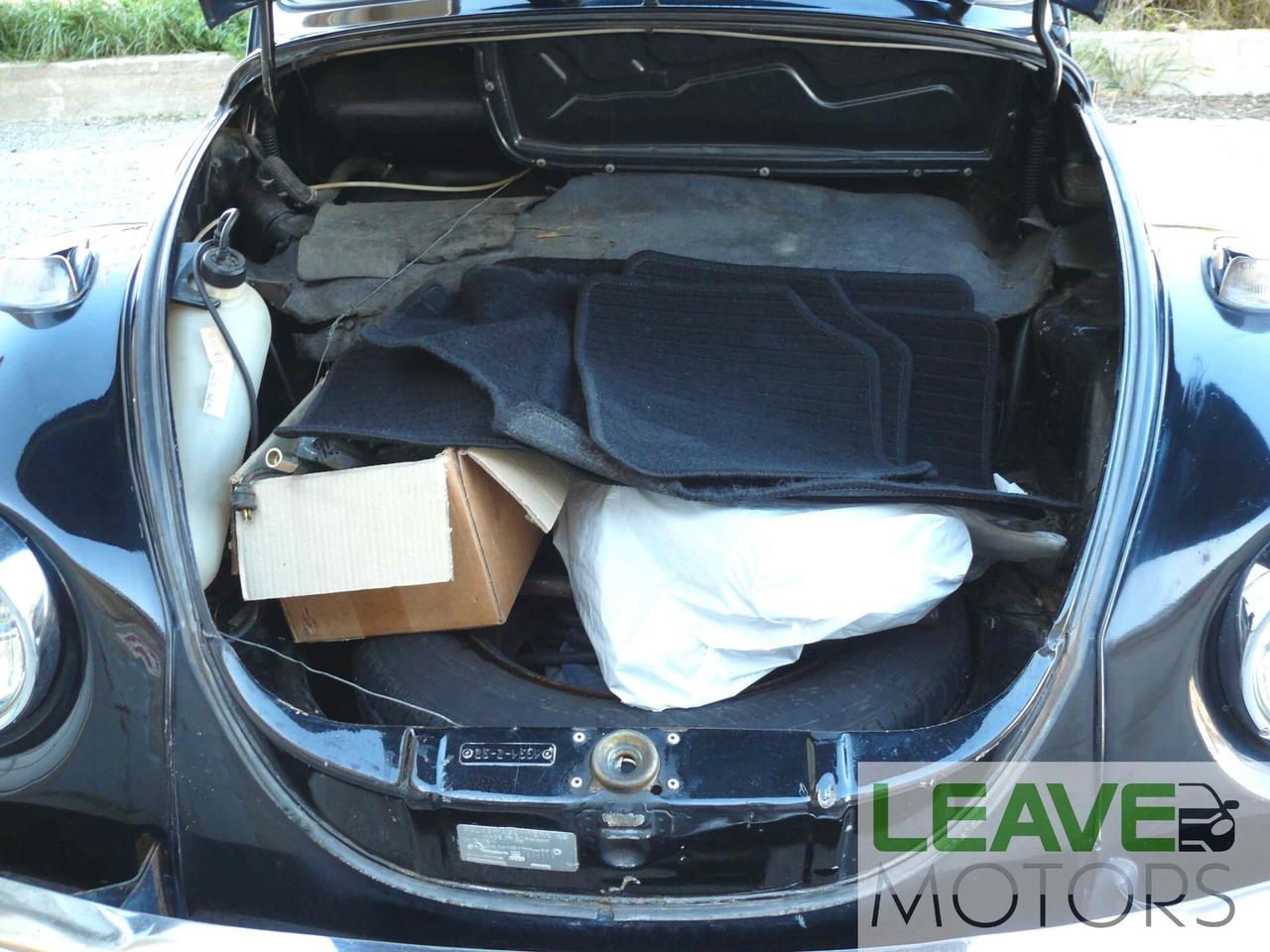 Volkswagen Maggiolino CABRIO (M1100)