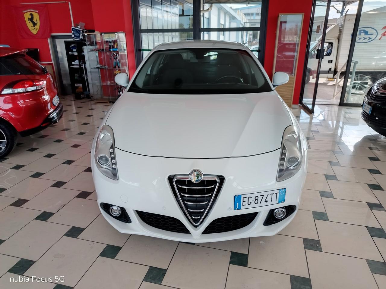 Alfa Romeo Giulietta 1.6 JTDm-2 105 CV Exclusive