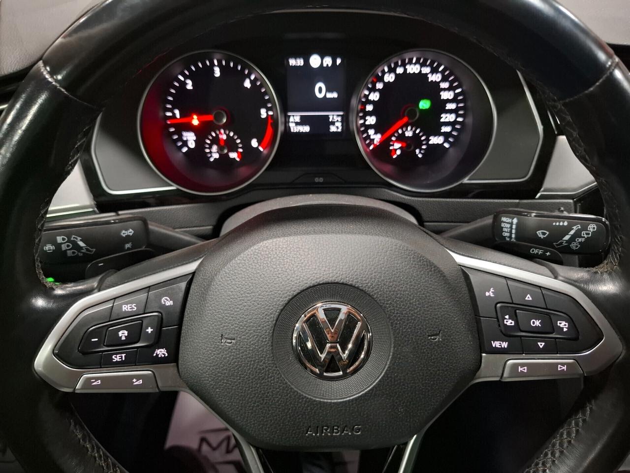 Volkswagen Passat 2.0 TDI EVO DSG