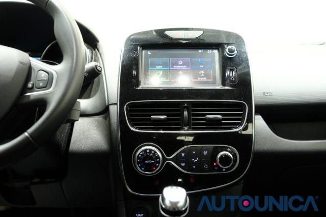 RENAULT Clio TCe 12V 75 CV 5 PORTE MOSCHINO ZEN FULL LED