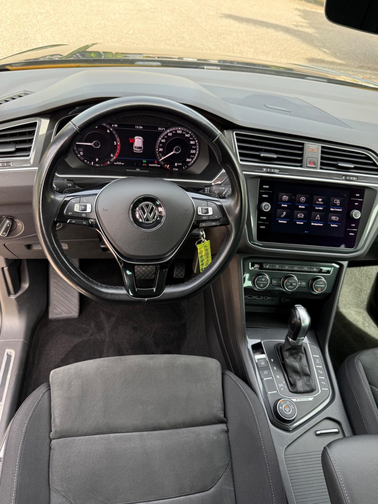 Volkswagen Tiguan 2.0 TDI SCR DSG 4MOTION Sport BMT