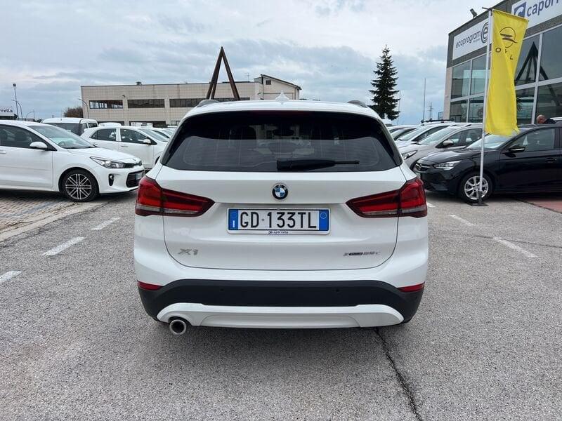 BMW X1 xDrive25e Business