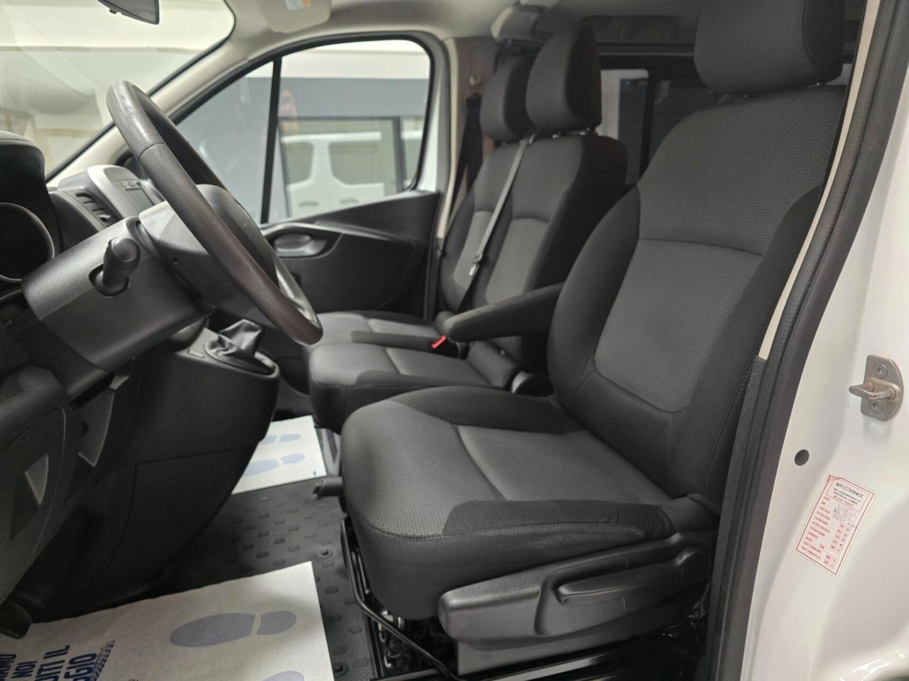 Renault Trafic T29 2.0 dCi 120CV PL-TN Intens 2020