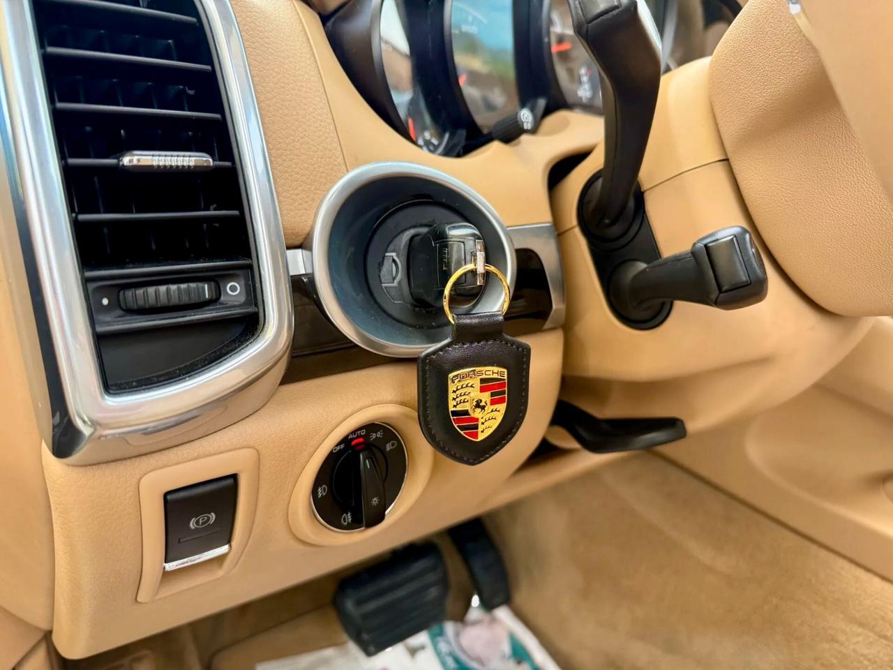 Porsche Cayenne 3.0 Diesel Total Black