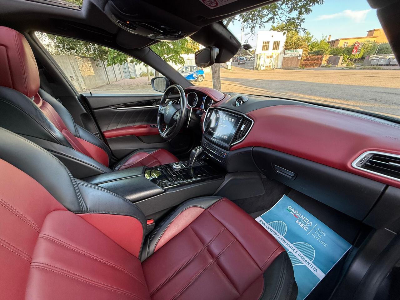 Maserati Ghibli RIBELLE V6 Diesel Bi-Color