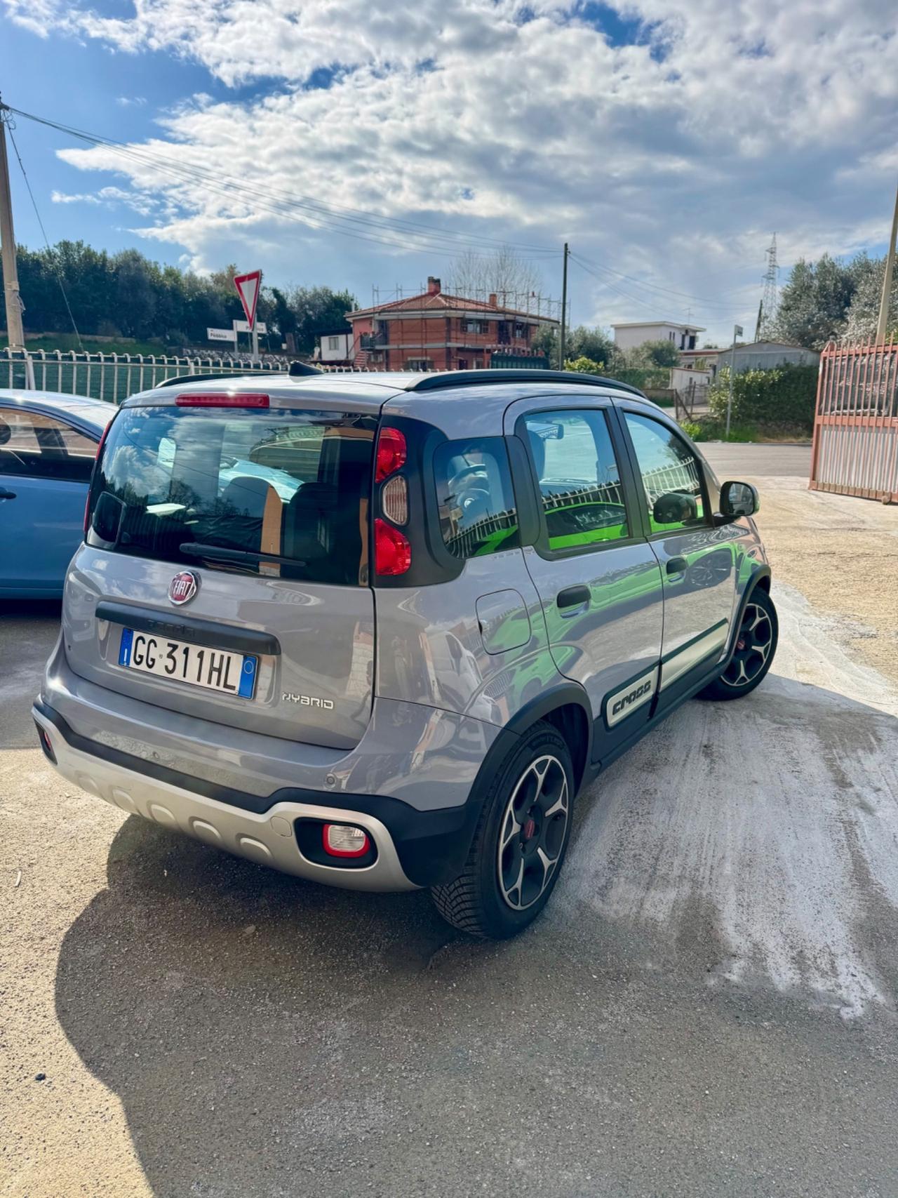 Fiat Panda 1.0 FireFly S&S Hybrid City Cross