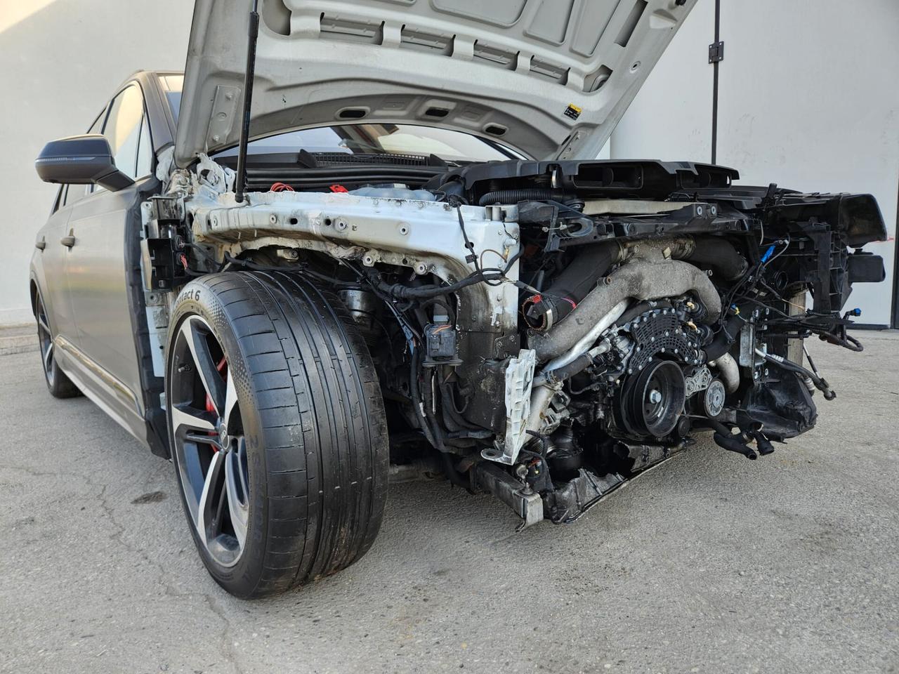 Audi SQ7 4.0 tdi Sport quattro tiptronic 7 pti INCIDENTATA