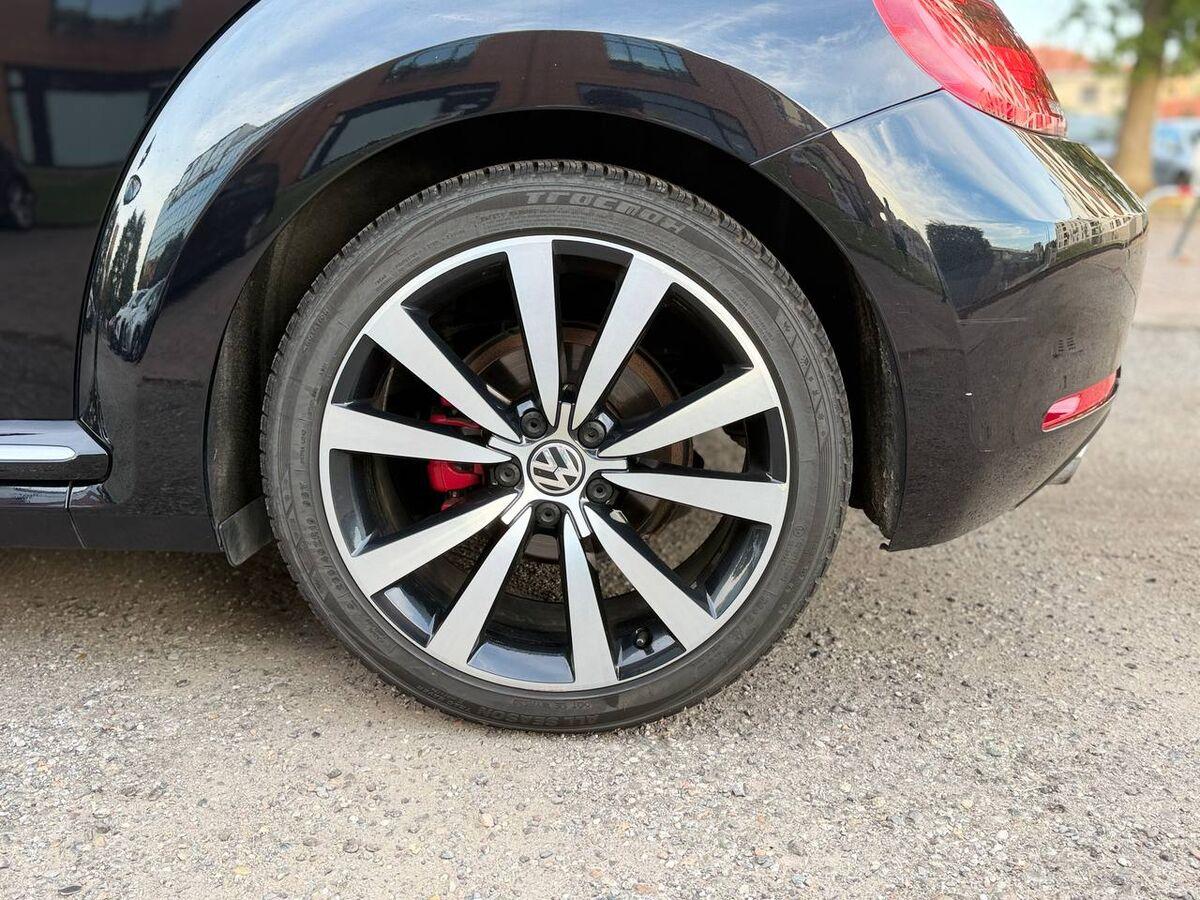 Volkswagen Maggiolino Berlina 2.0 tsi Sport dsg